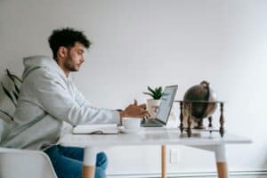 Can I Apply for a HELOC While Living Abroad? Access Your Equity Overseas